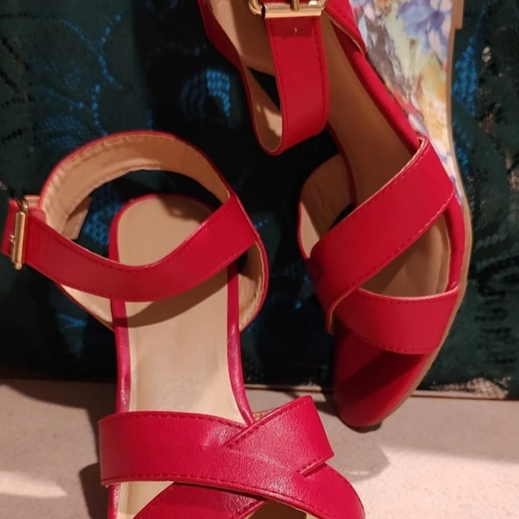 Cushion Walk Floral Print Wedge Sandals Pink/Rose US 8 Open Toeankle strap - Picture 3 of 12